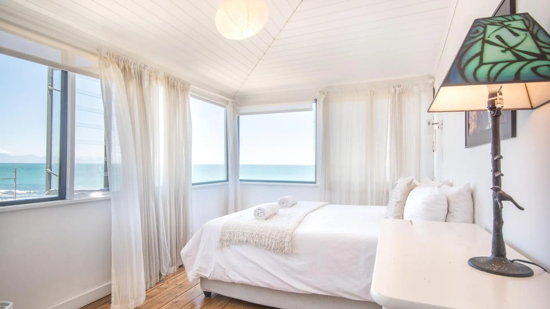 Baytree Beach House By Open Home Kalk Bay Ferienhaus