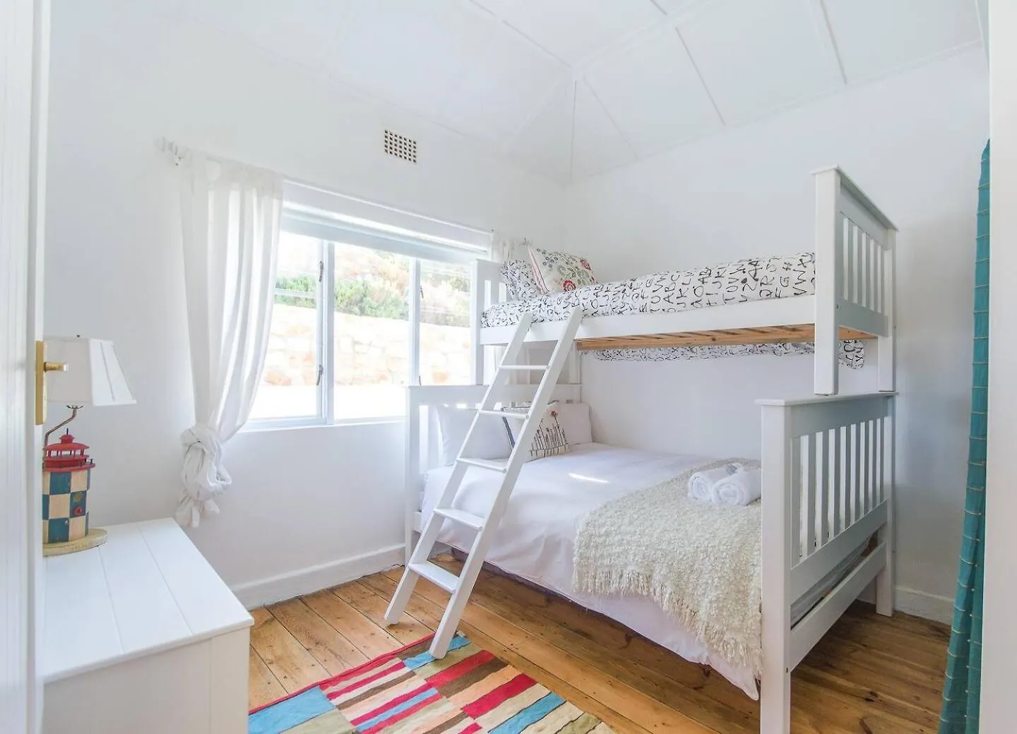 Ferienhaus Baytree Beach House By Open Home Kalk Bay Südafrika